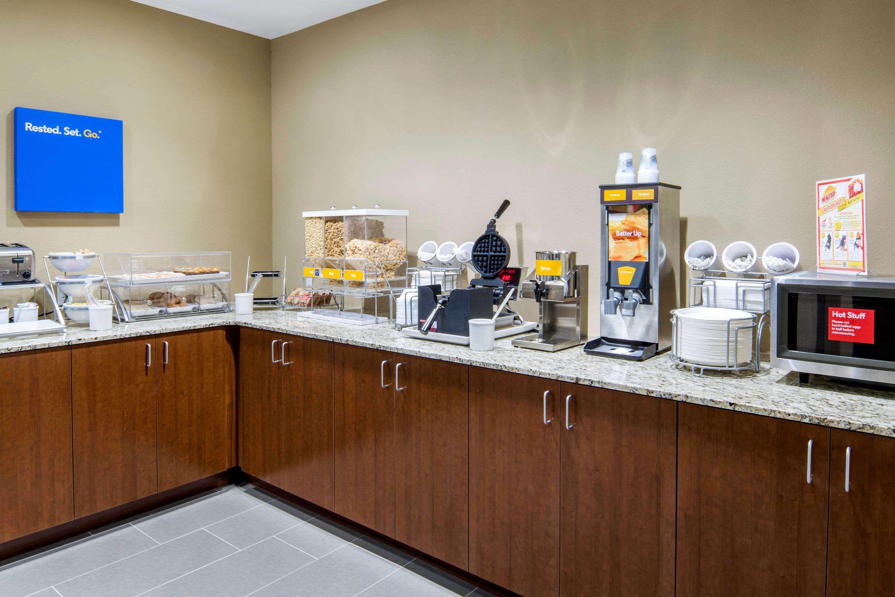 Comfort Inn & Suites Edgewood Kültér fotó