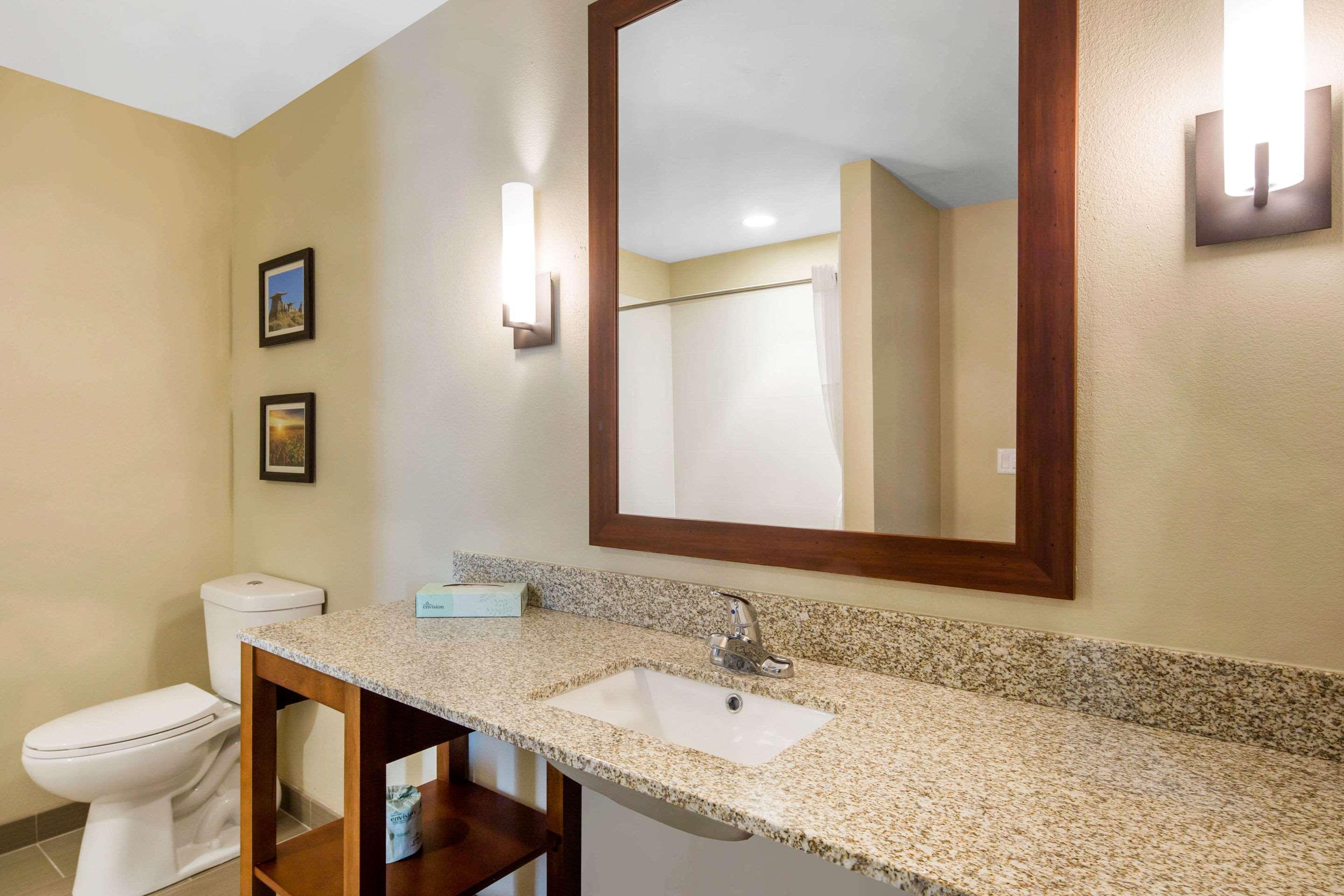Comfort Inn & Suites Edgewood Kültér fotó